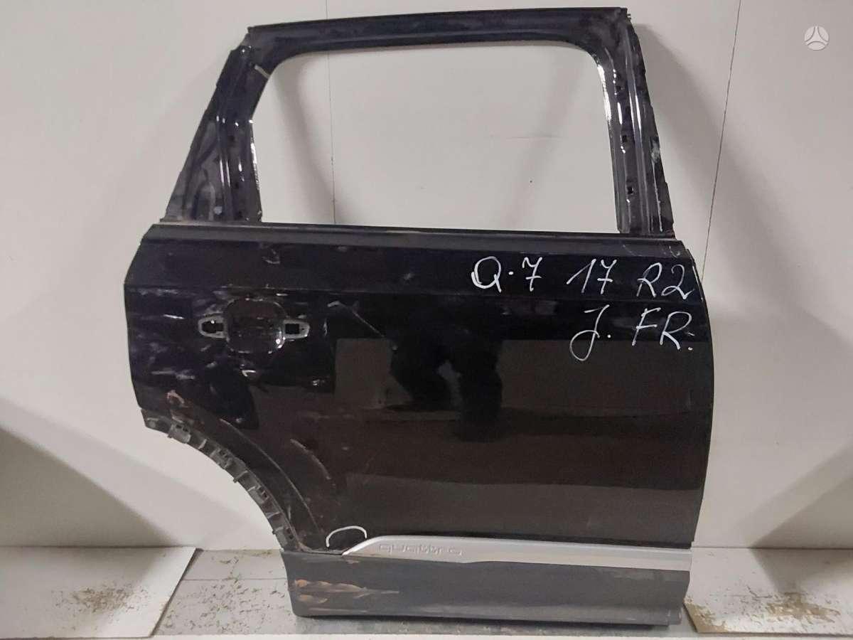 Audi Q7 rezerves daļās