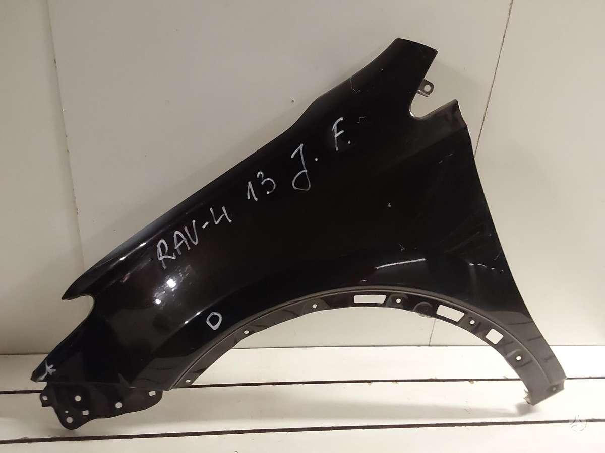 Toyota RAV4 по частям
