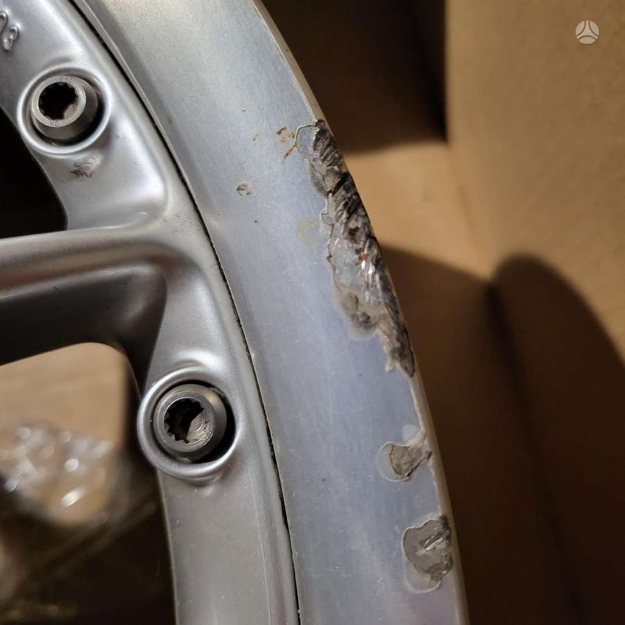 BBS Rk503, lengvojo lydinio, R17