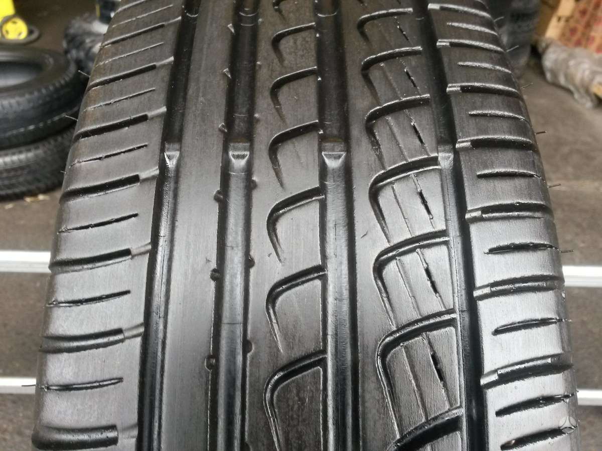 Pirelli P7 apie 7mm, vasaras 205/65 R15