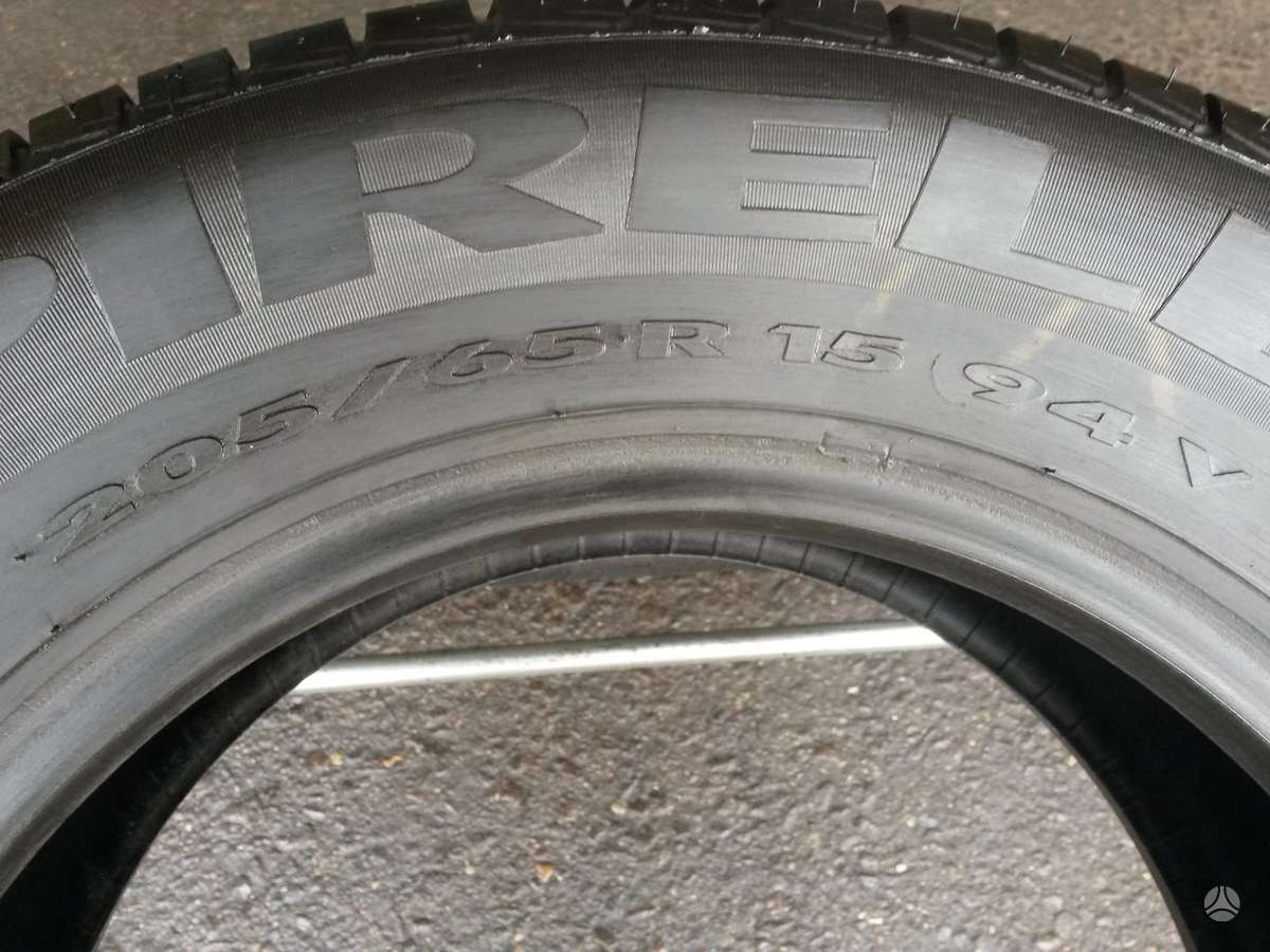 Pirelli P7 apie 7mm, vasaras 205/65 R15