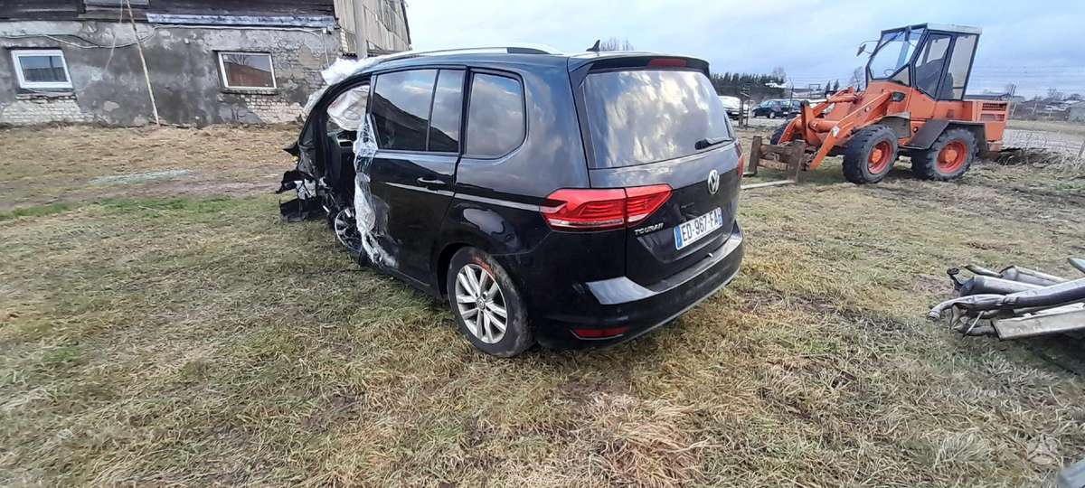 Volkswagen Touran