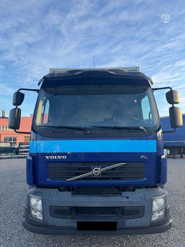Volvo FL 240, фургоны-боксы
