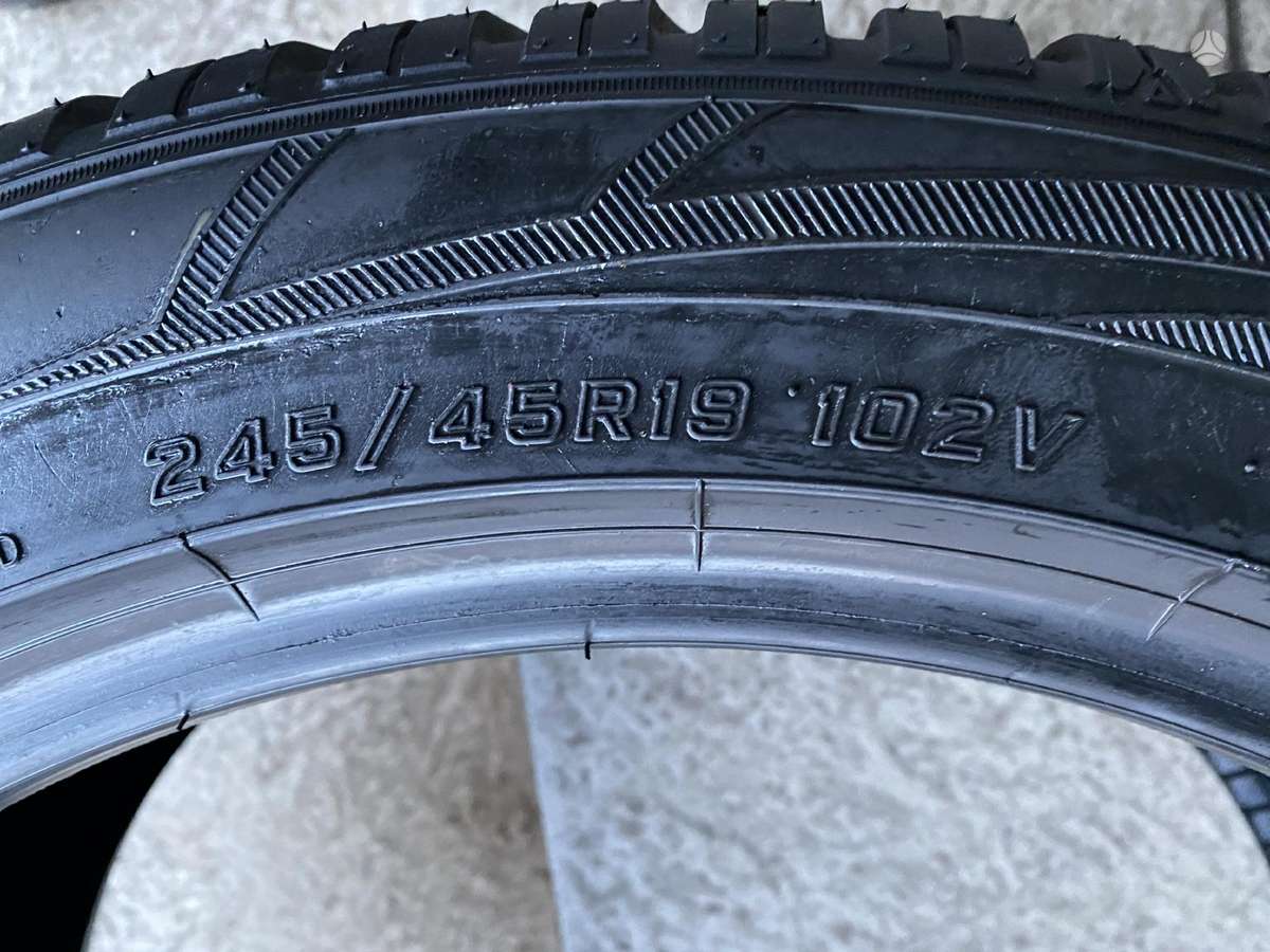 Falken Eurowinter hs01/2022m, žieminės 245/45 R19