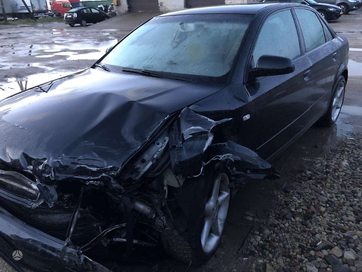 Audi A4 rezerves daļās