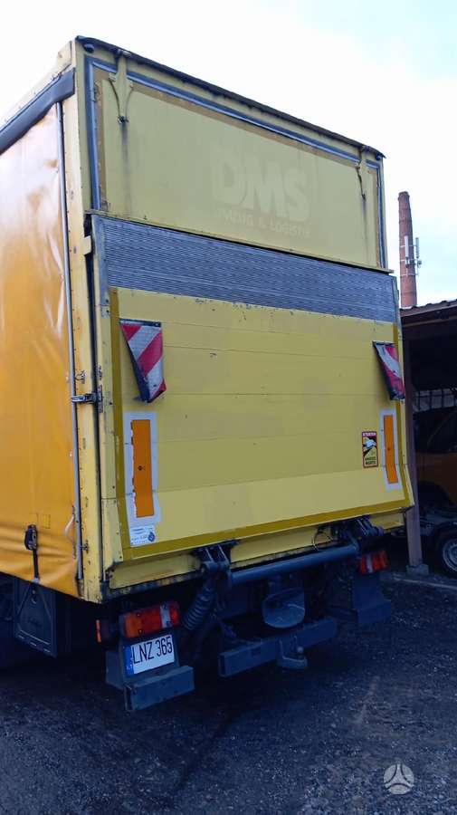Mercedes-Benz Atego822, dropside with curtains