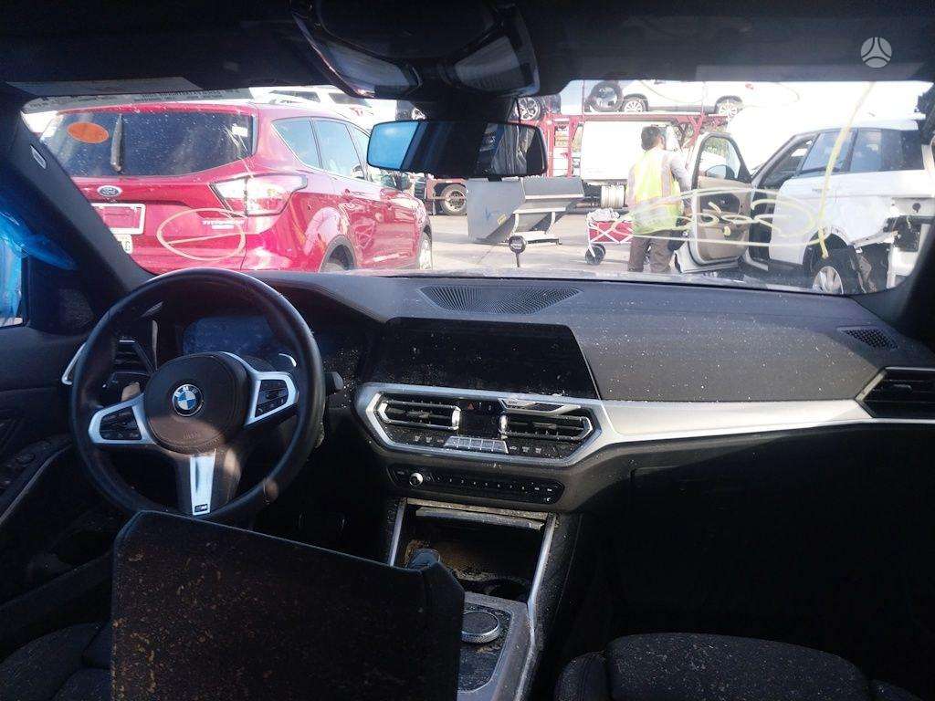 BMW 330 body parts