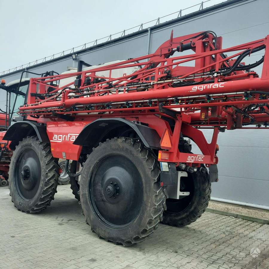 Agrifac Condor, самоходные разбрызгиватели
