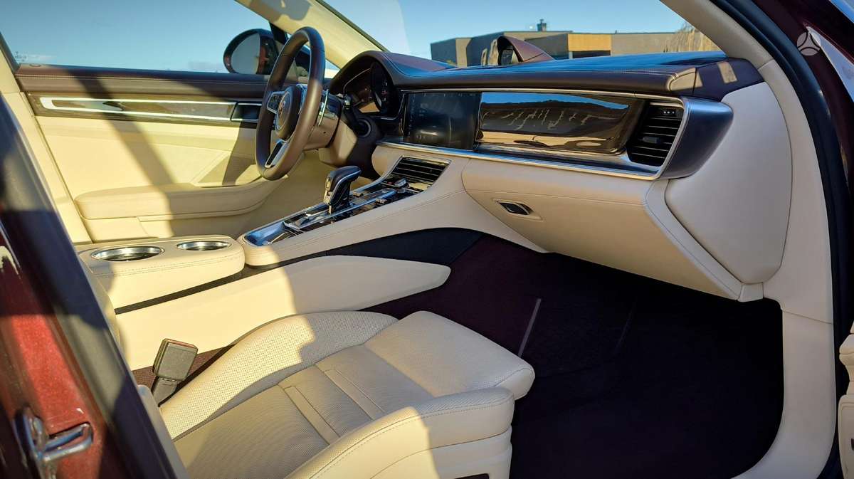 Porsche Panamera, 3.0 l., hatchback