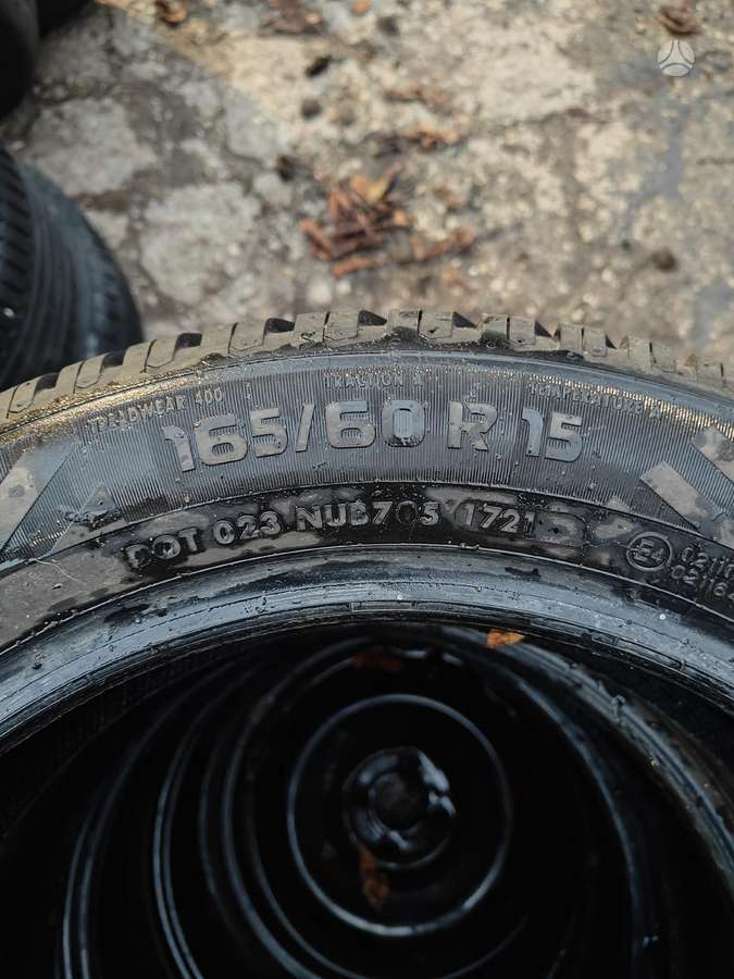 Vredestein, žieminės 165/60 R15