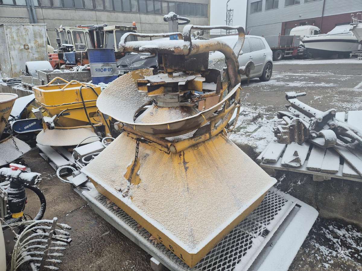 -Kita- 210, снегоуборочные машины