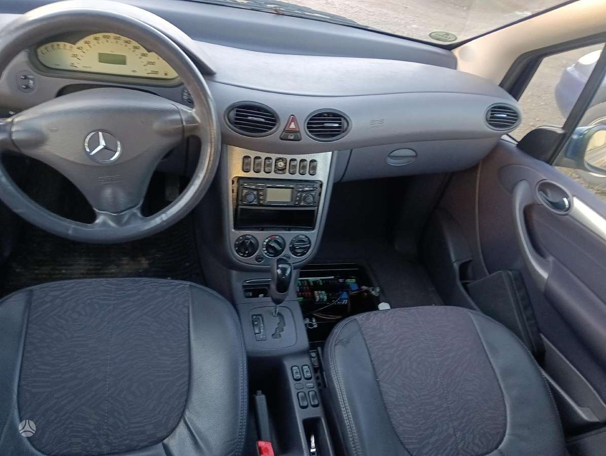 Mercedes-Benz A190