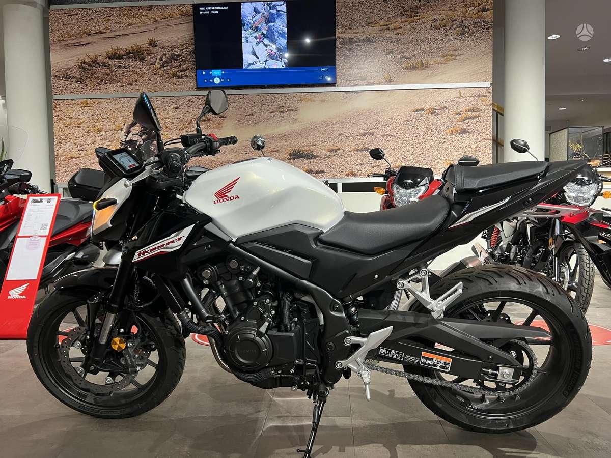 Honda CB 500cc, street / classic