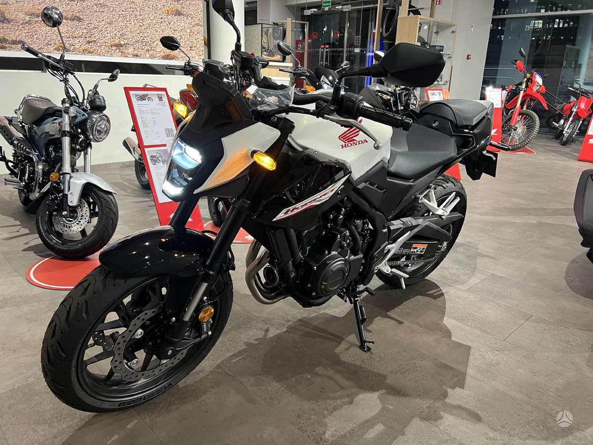 Honda CB 500cc, street / classic