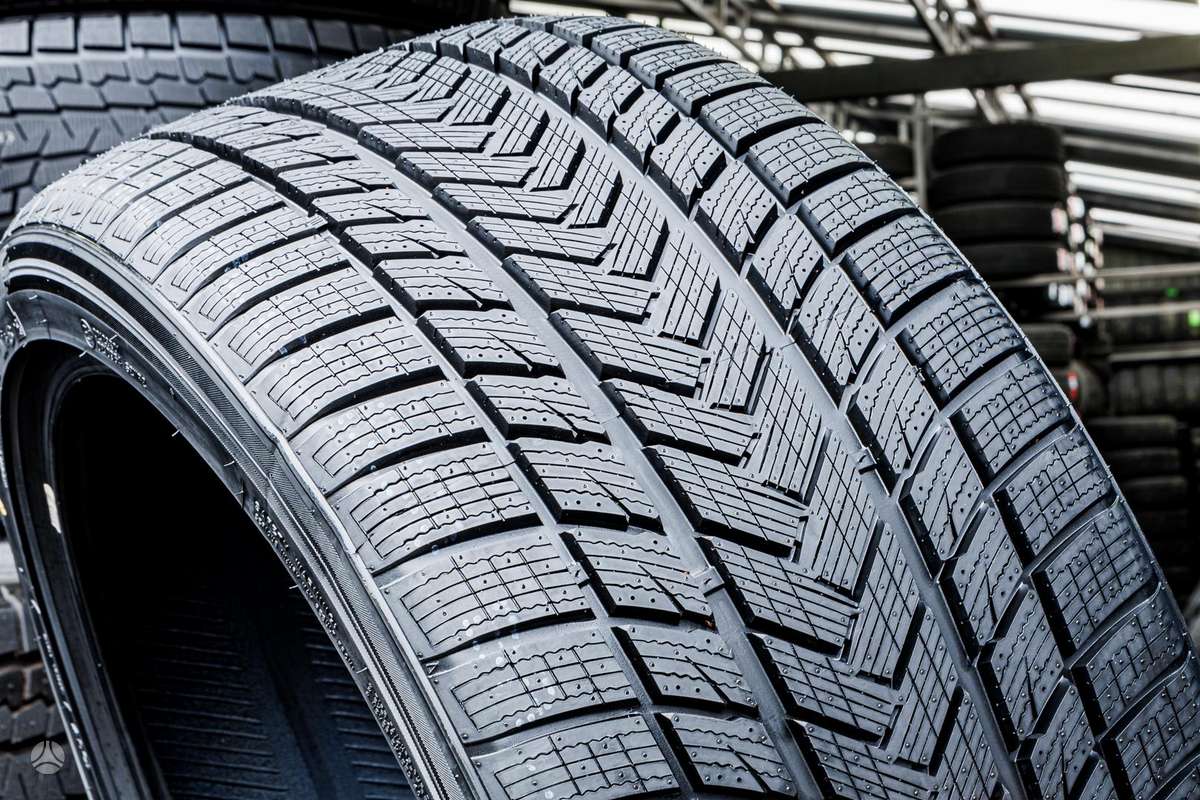 Gripmax Sure Grip Pro Winter, winter 325/30 R21