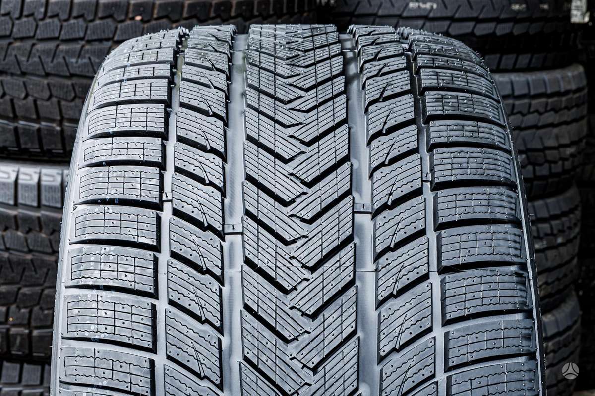 Gripmax Sure Grip Pro Winter, winter 325/30 R21