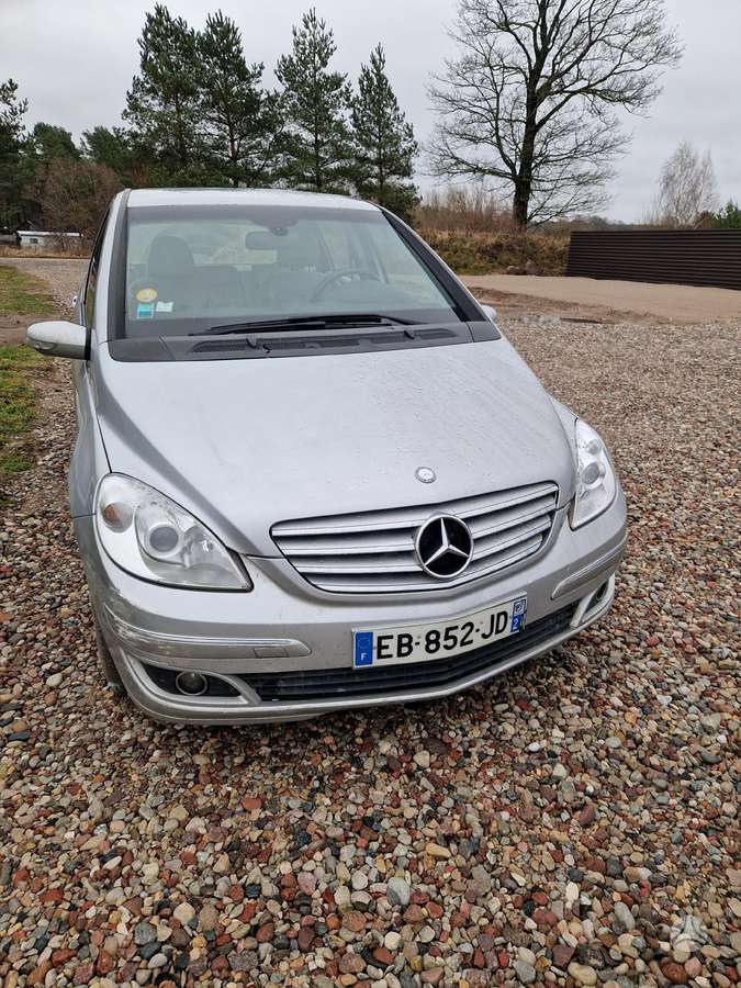 Mercedes-Benz B klasė dalimis