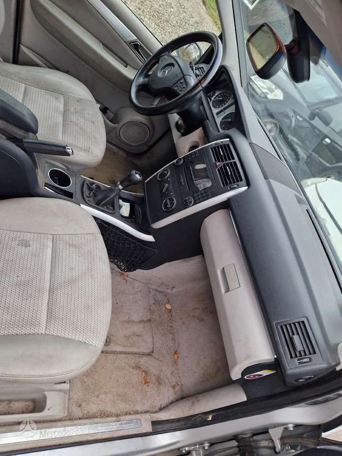 Mercedes-Benz B klasė dalimis