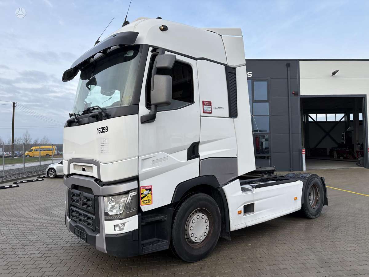 Renault D13 480 FRANCE, double sleeper