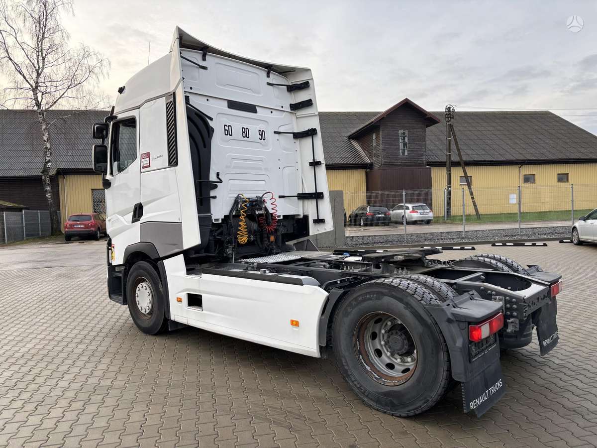 Renault D13 480 FRANCE, double sleeper