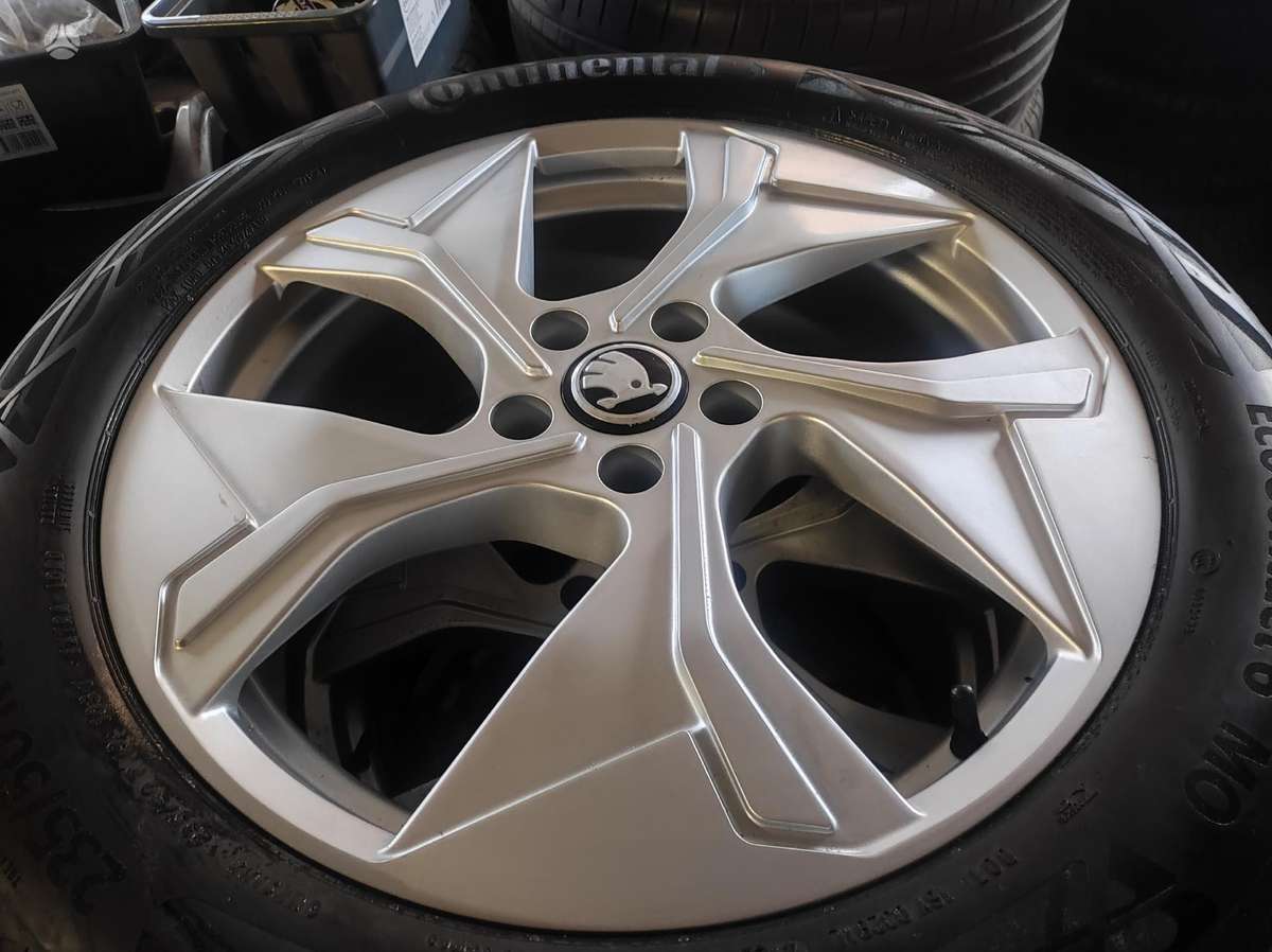 Skoda, lengvojo lydinio, R19