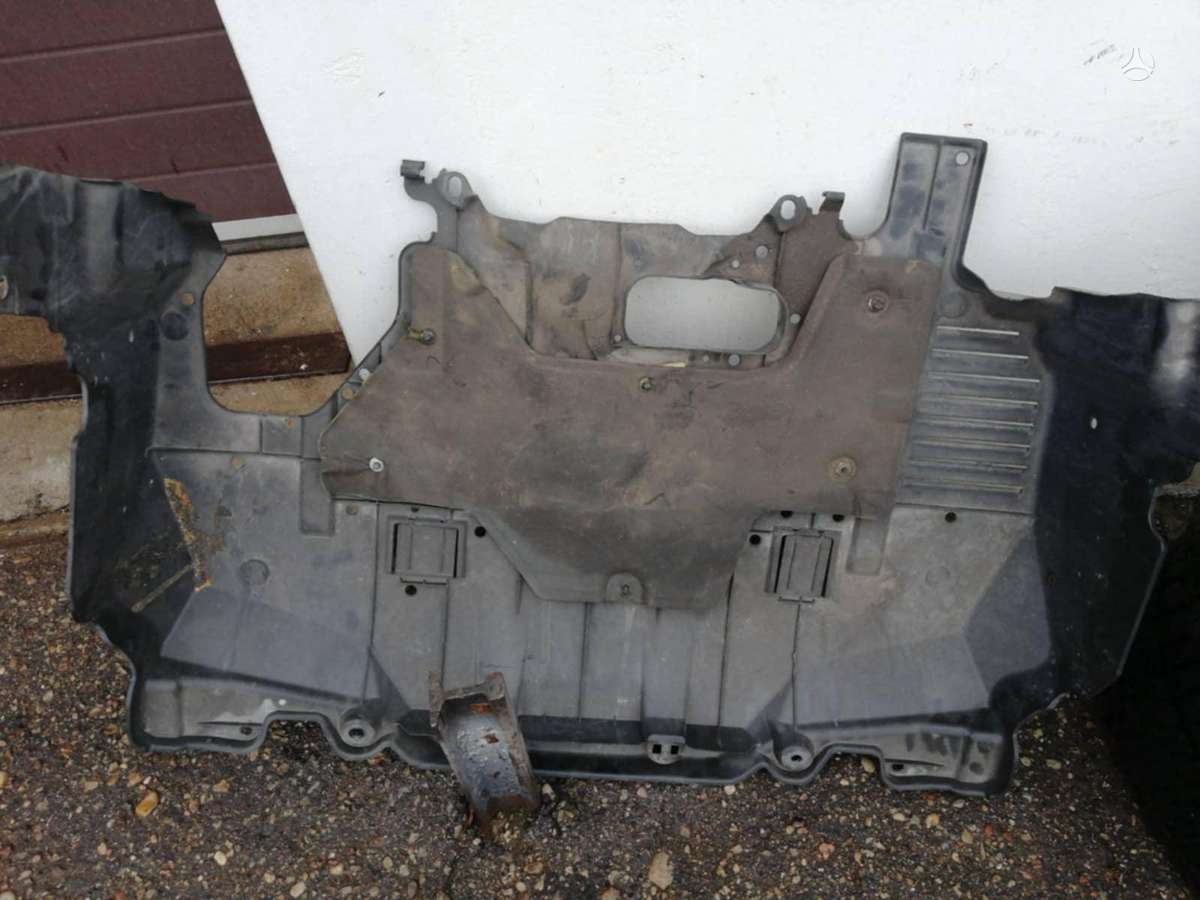 Subaru Forester kėbulo dalys