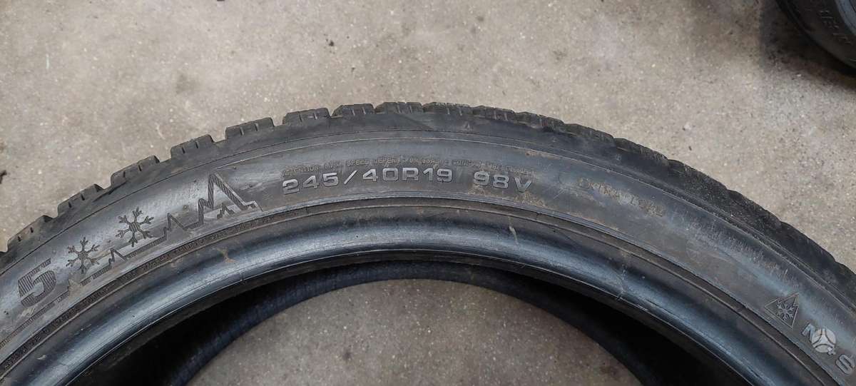 Dunlop, winter 245/40 R19