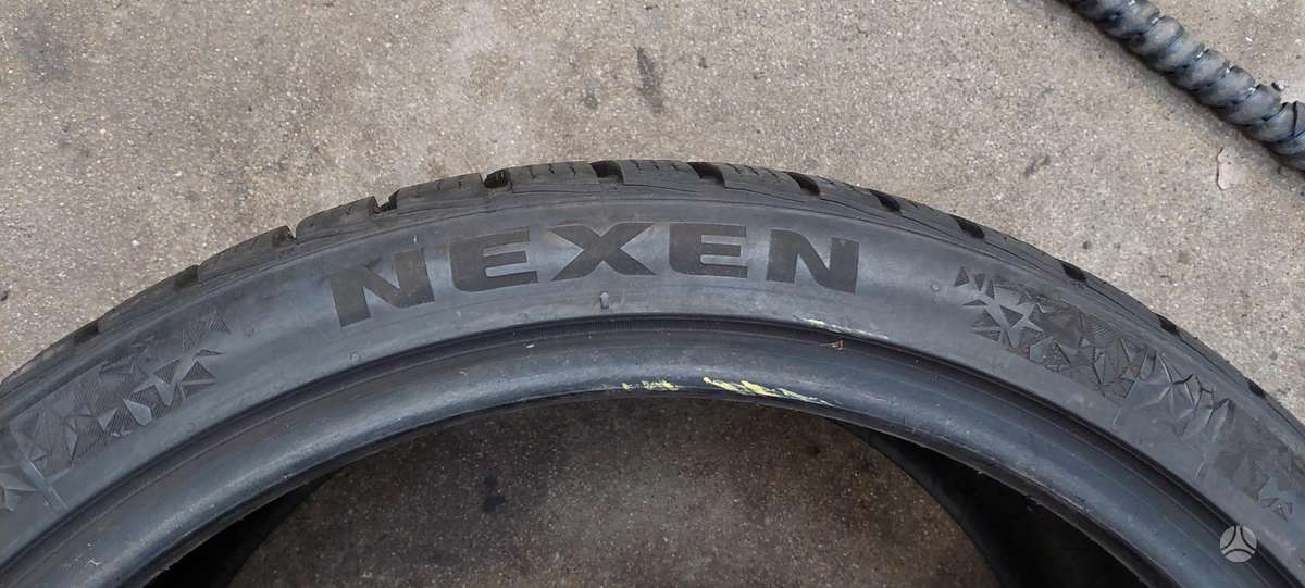 Nexen, žieminės 255/35 R19