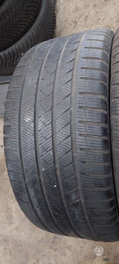 Vredestein, всесезонные 285/40 R21
