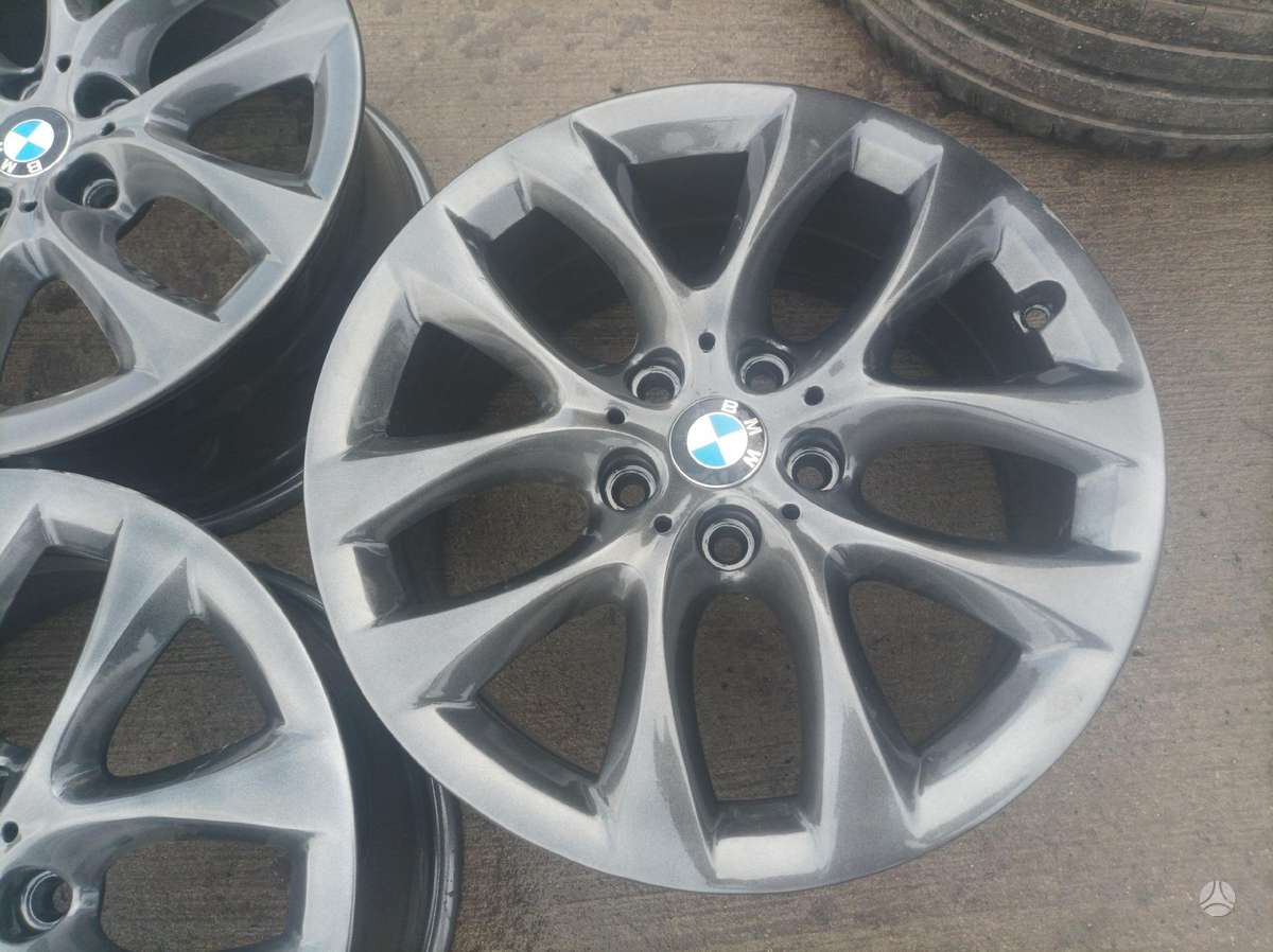 BMW, lengvojo lydinio, R17