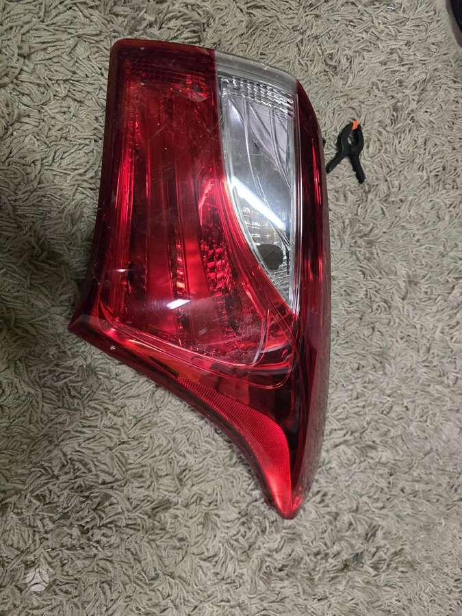 Hyundai i30 žibintai