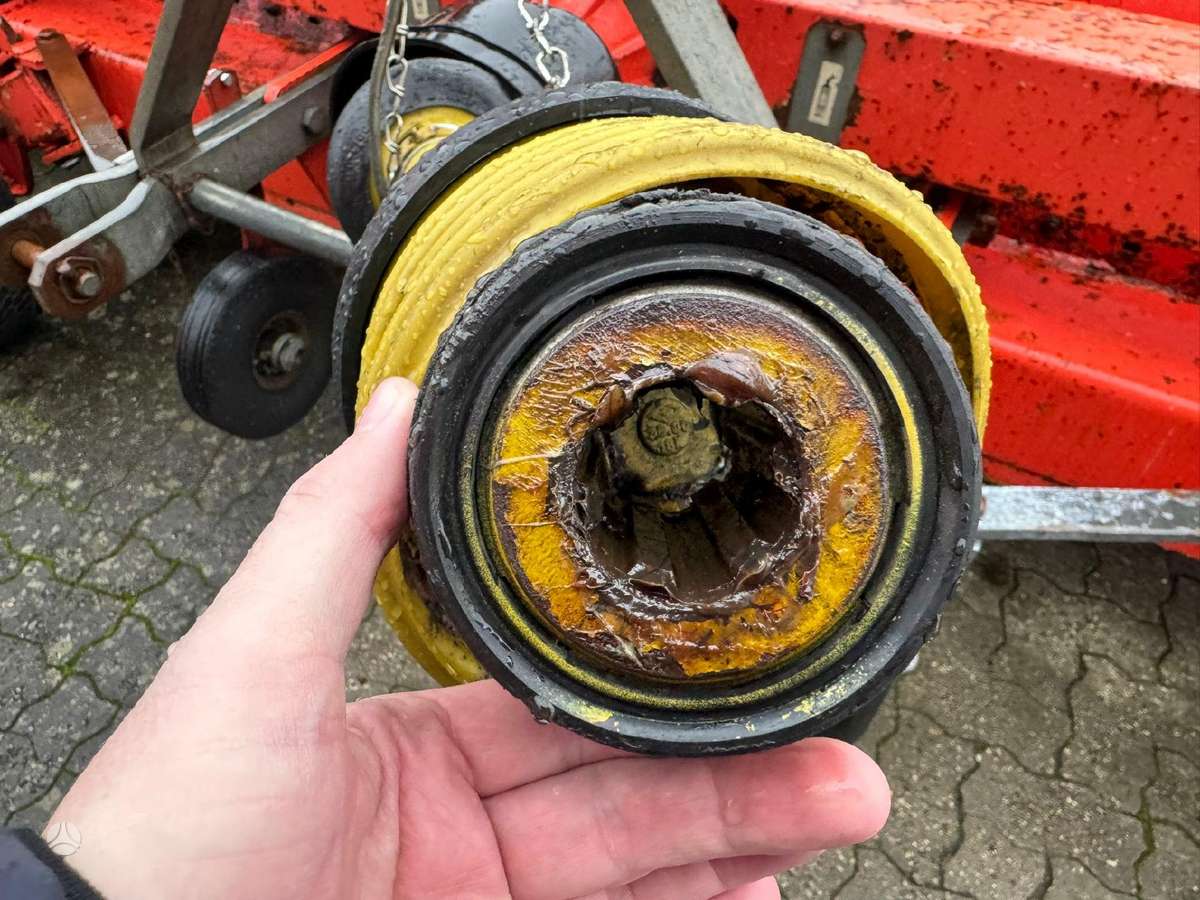 Kuhn BNG 450, hay mowers / conditioners