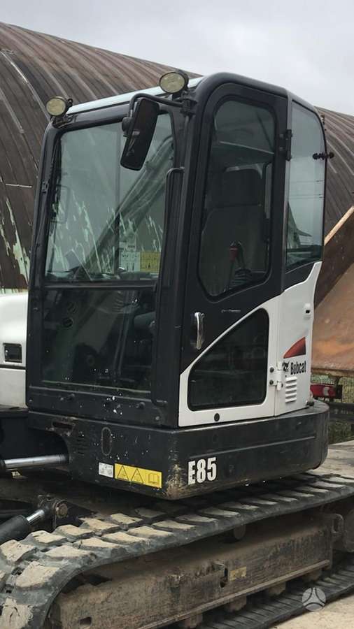 Bobcat E85, mini excavator
