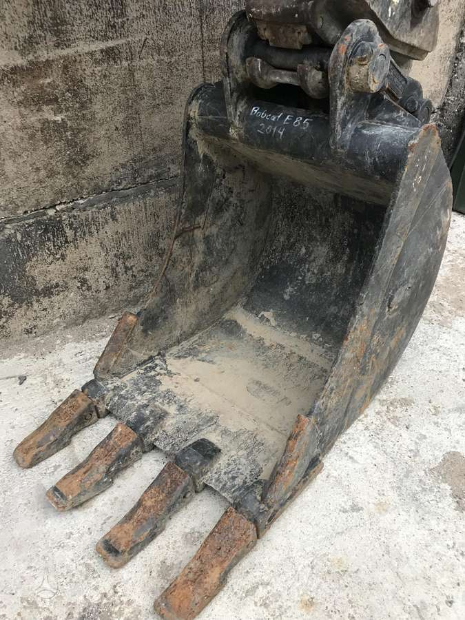 Bobcat E85, mini excavator