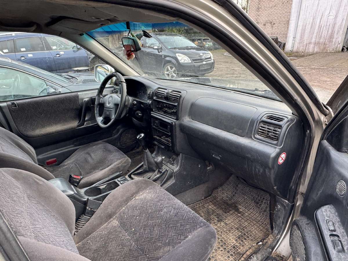 Opel Frontera rezerves daļās