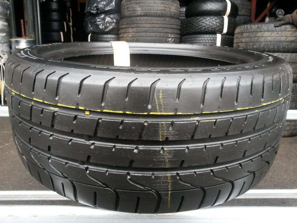 Pirelli PZERO apie 6mm, летние 225/40 R18