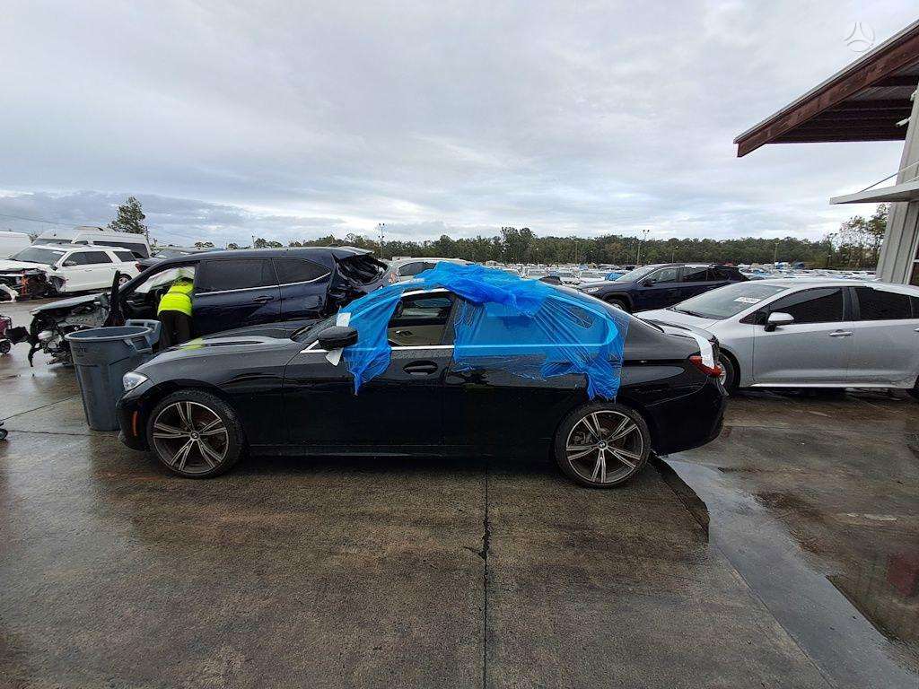 BMW 330 kėbulo dalys