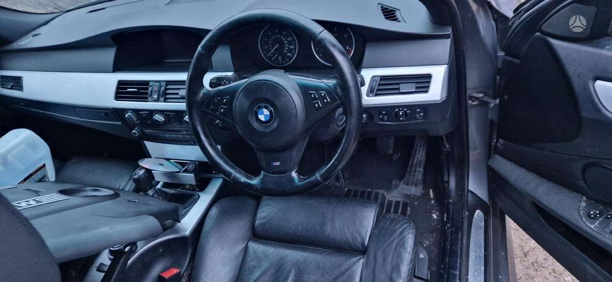 BMW 520 rezerves daļās
