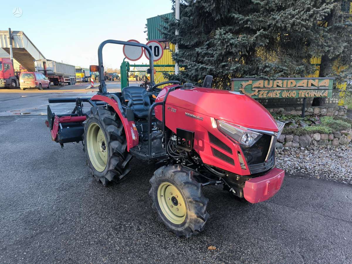 Yanmar YT232, traktori