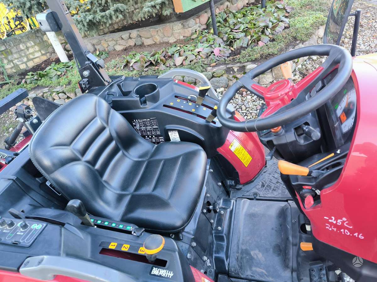Yanmar YT232, traktori
