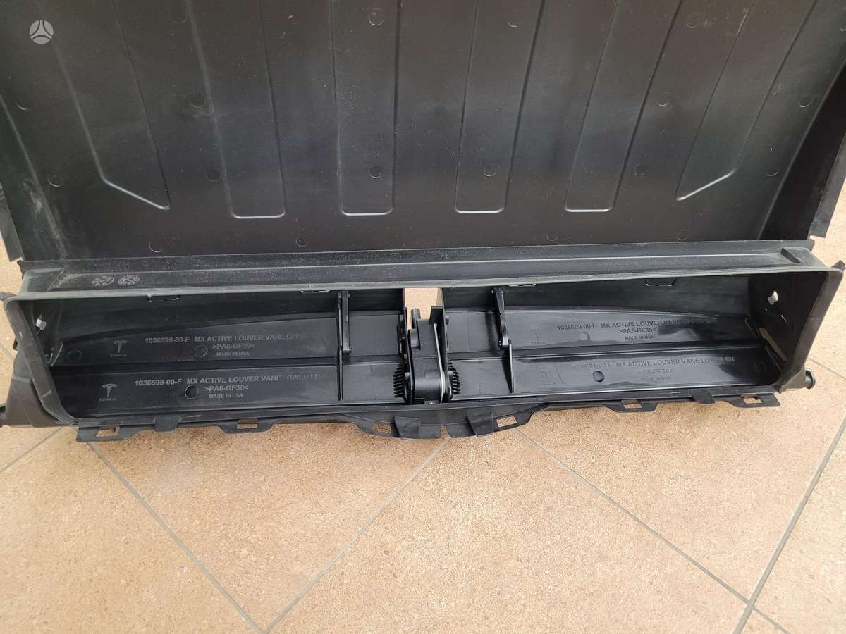 Tesla Model X front grill