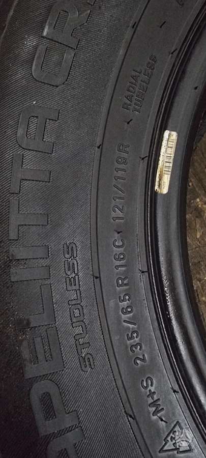 Nokian, всесезонные 235/65 R16