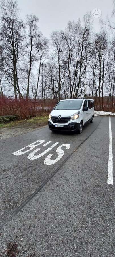 Renault Trafic, keleivinis mikroautobusas