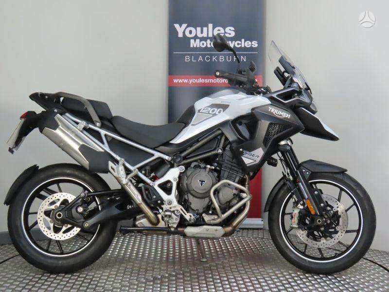 Triumph Tiger, touring / sport touring