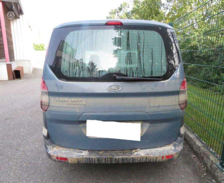 Ford Transit Courier по частям