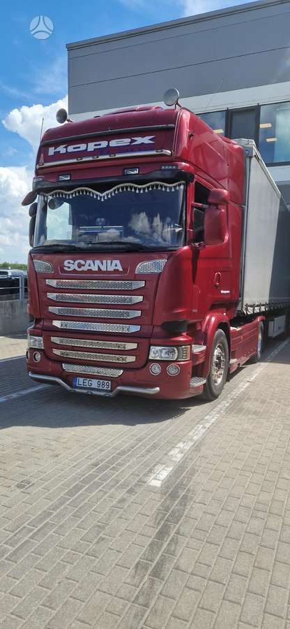 Scania R450, double sleeper