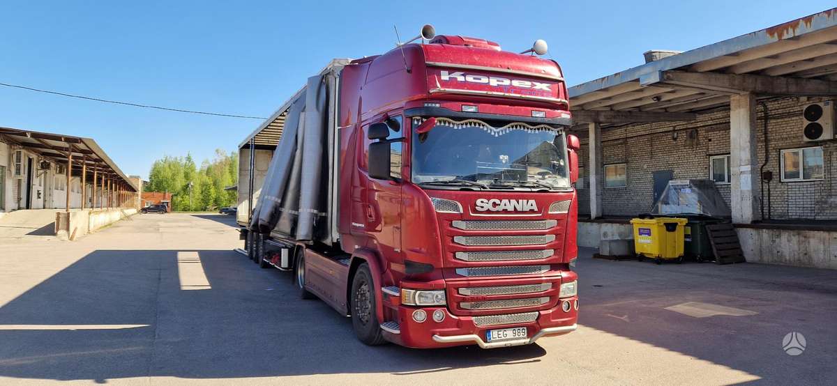 Scania R450, double sleeper