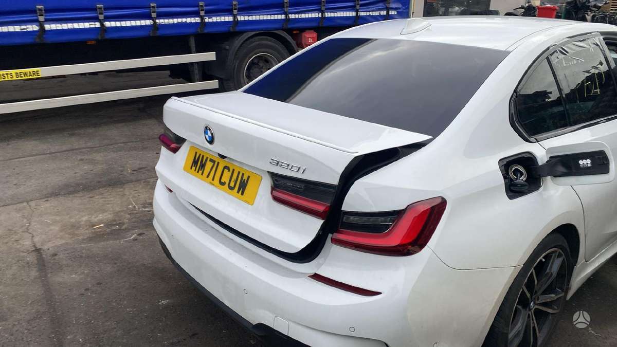 BMW 3 serija rezerves daļās