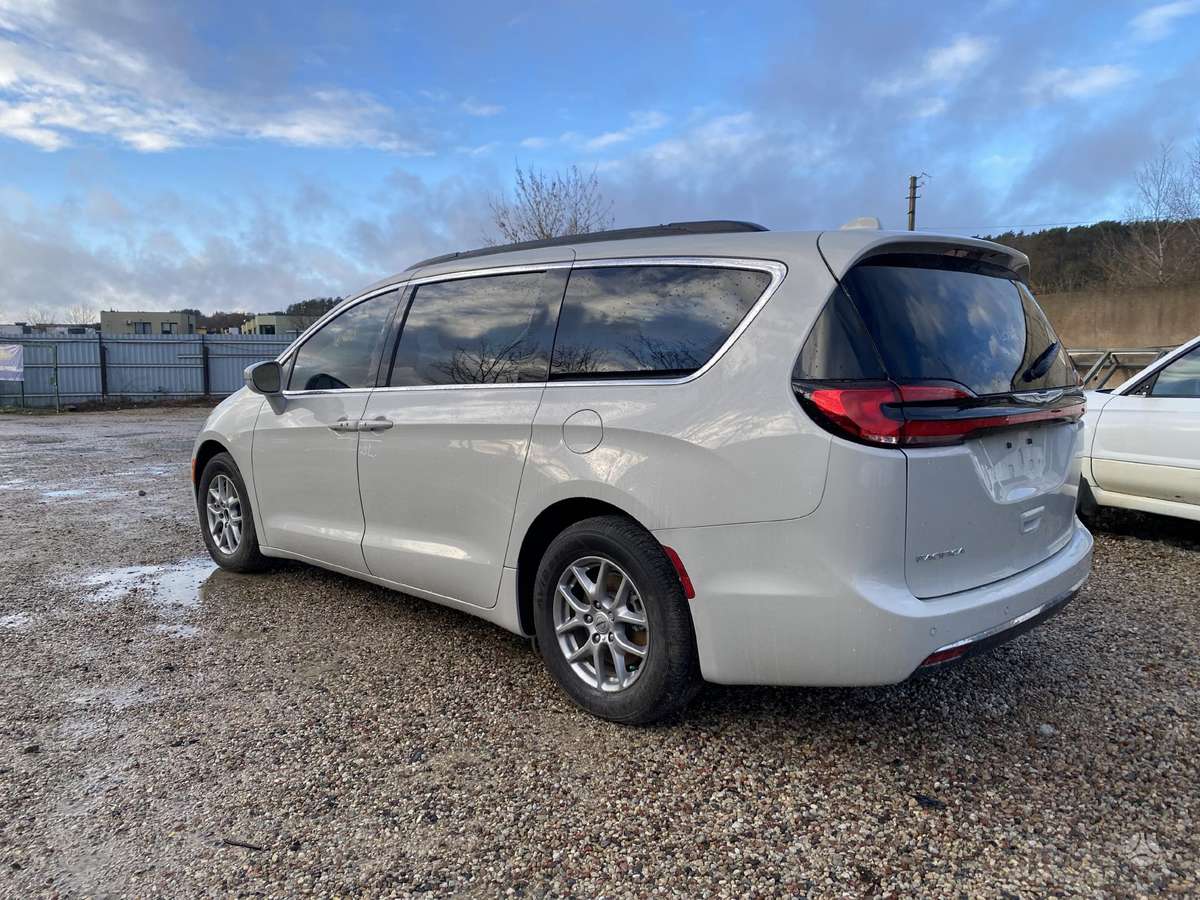 Chrysler Pacifica