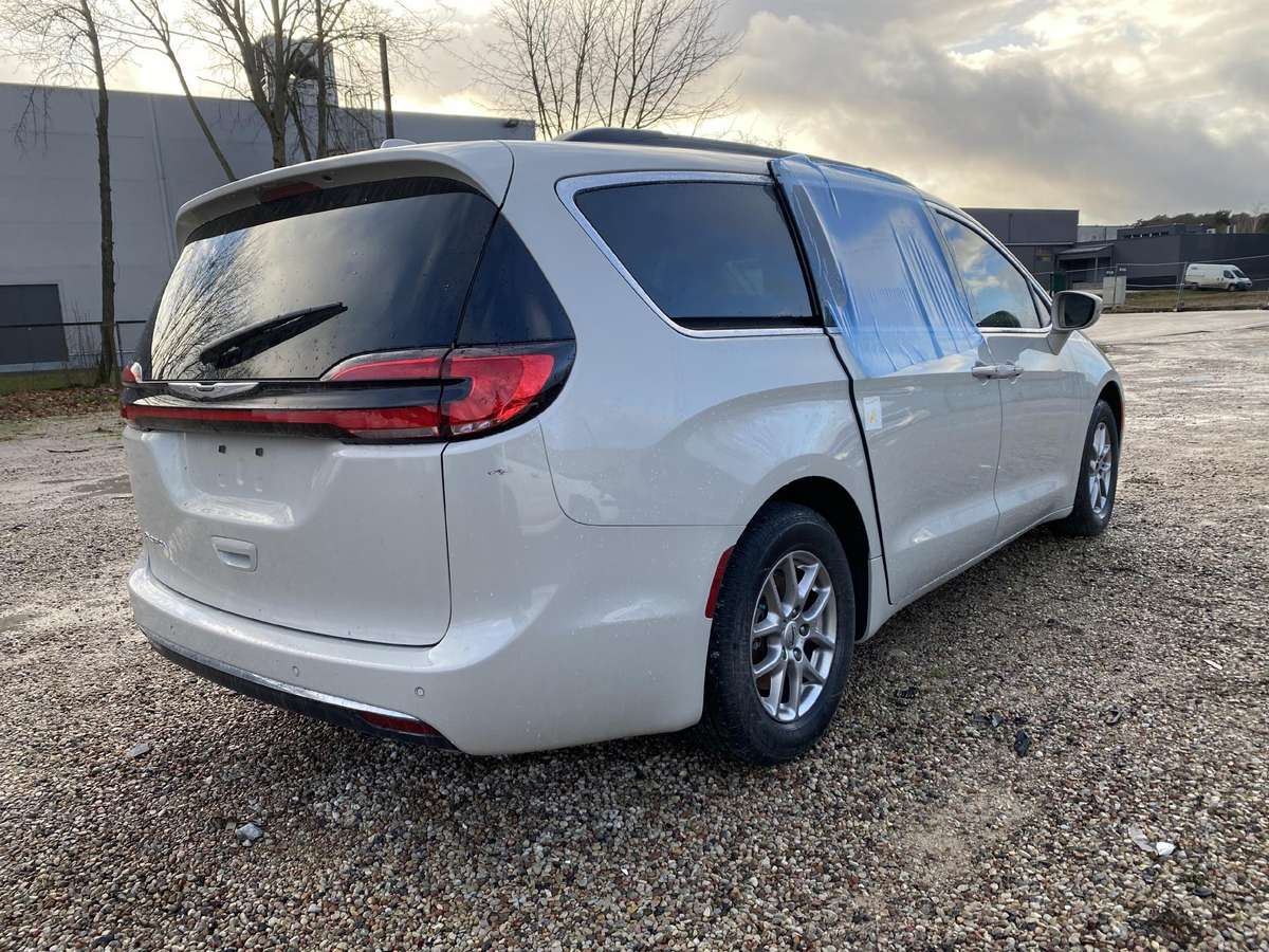 Chrysler Pacifica